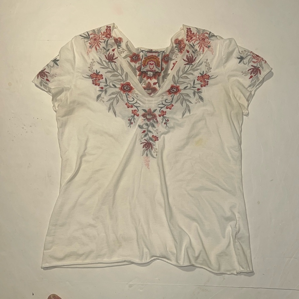 Johnny Was Tayshia Embroidered Floral Cotton Top